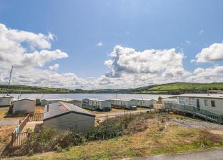 Waters Edge Leisure Park - 6