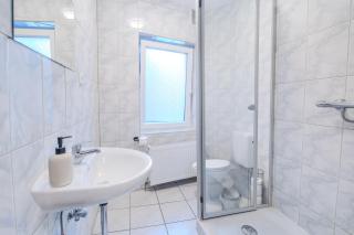 Innenstadtnahe Wohnung 4 Min zu Fuß ins Zentrum - 2