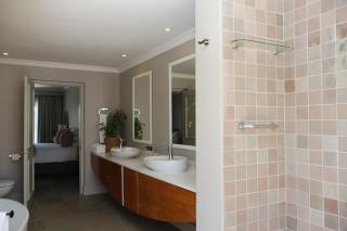 Stellenbosch Luxury Apartments - 8