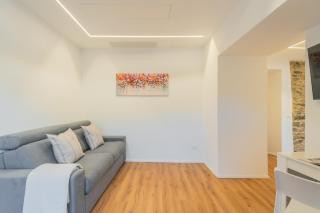 Villa Regina Retreat with Pool Lake View - Brienno - 4