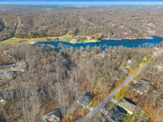 Lago Lodge-ON Lago Vista MTB Trail-Bike Equipment - 9