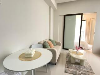 Cozy One Bedroom Condo in Tagaytay - 1