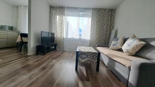 Sea Breeze Apartment - 9