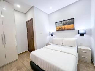 Serene Heights Apartment Hotel - 4