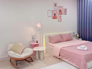 Vie Homestay, Vinhomes Grand Park - 6