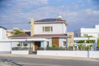 Villa Oro Hills w private hot tub jacuzzi - 9