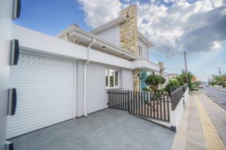 Villa Oro Hills w private hot tub jacuzzi - 3