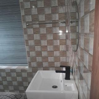 Mainstay Luxury Hotel - 8