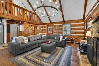 Riverfront w Hot Tub Game Room Fire Pit & More - 3