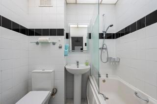 2 Bedrooms Apartment Close to Central London - London - 3