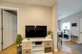 Lake Erie Escape half Mi to Water Families Welcome - 3