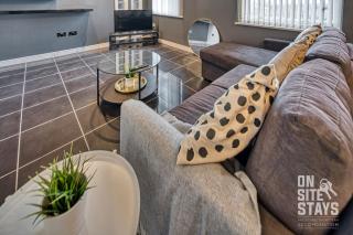OnSiteStays - Cozy & Modern Flat in Highcroft Hall - 8