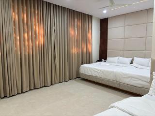 Shri Radha Krishnam - 8