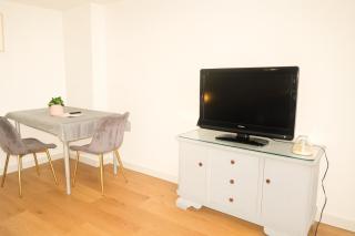 Renovated apartment near Büdingen with single beds - 2