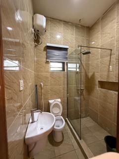 2BR Cozy Lekki Apartment, Wi-fi, Inverter, AC - 1