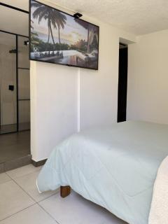 Premium Accommodation - Private Jacuzzi - 5