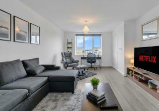 3Bed 6PP Canterbury Contractors Insurance Relocators NHS Staff Accomodation - 0