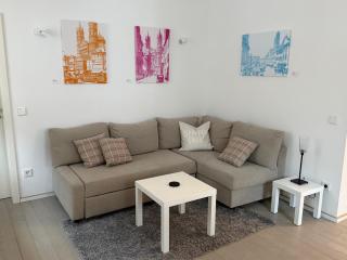 Schmuckstück an der Wormser Stadtmauer - 3