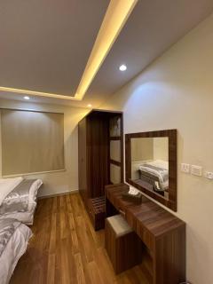 شقق العرين للشقق المخدومة - 9