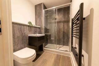 Spacious 2 Bedroom Apartment in Liverpool - 5