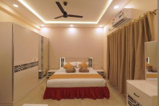 THOPPIL LAKE RESIDENCY Inn - 8