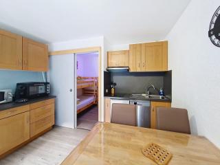 Portes Du Soleil PSB204 TELECABINE & MOUNTAIN 4 per - 7