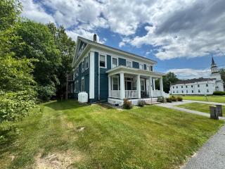 Lebanon NH Mins to DHMC-Hospitals- Hartford VT - 1