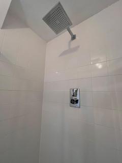 Hideaway in the Brecon Beacons - 2