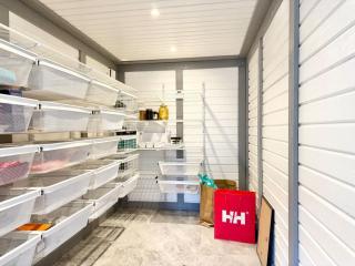 For Workers and Families Luxurious Villa - 6 BR - 2 Bath - 4