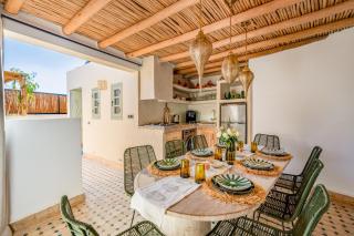 Riad Exotika a Oasis with Pool, 7 min to Jemaa El Fna - 3