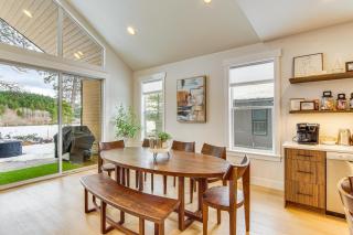 Great for Groups! Cle Elum Home with Game Room - 3