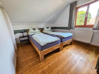 Landhaus mit Kachelofen - Nähe Skigebiete Brauneck Garmisch und Zugspitze - 5