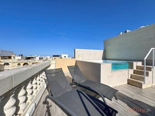 Malta Rooftop Villa with Private Plunge Pool & BBQ - 8