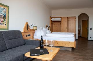 Self-Check-in Hotel VinoQ Mistelbach - 9