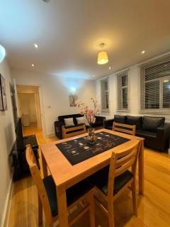 Spacious 1 bedroom apartment for 5 people in London - 4