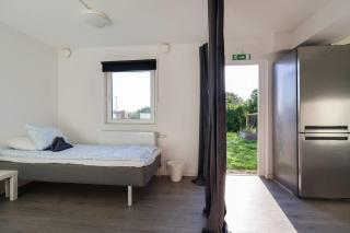 Peaceful House - 4 BR - Parking - 7 Beds - 8