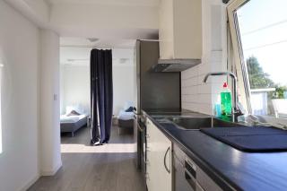 Peaceful House - 4 BR - Parking - 7 Beds - 2