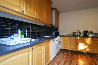 Peaceful House Outside Gothenburg - 4 BR - Parking - Close to Nature - 3