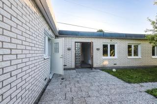 Peaceful House Outside Gothenburg - 4 BR - Parking - Close to Nature - 2