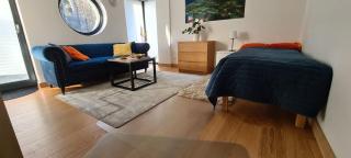 2 BR Home - 2 Beds - Parking - Great for Workers - 1