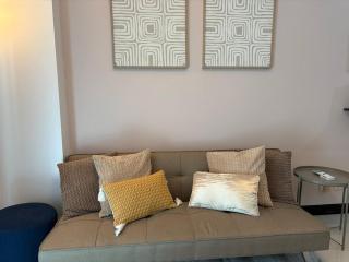 Warm & Minimalist 1BR at Two Palm, Newport, T3 - Manille - 2