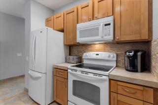 Grand Champions 8 - 2