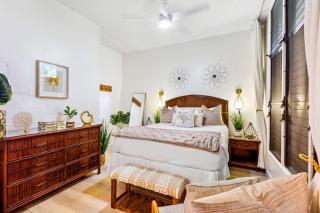 Hale Mahina A103 - 1