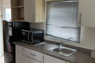 FamilyFriendly-8Berth-FreeParkingSpot-CloseToBeach - 8