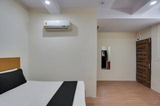 Hotel O Lotus Inn - 1