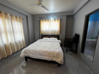 Amelie Apartments and Stay Inn - 1