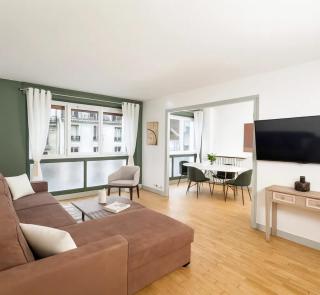 Eiffel Tower - Premium apartment for 6 with lift - 0