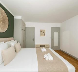 Eiffel Tower - Premium apartment for 6 with lift - 1