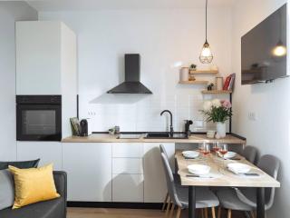 Infinity - Old Town Centre - 8