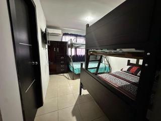 Casa Familiar Confortable - 9